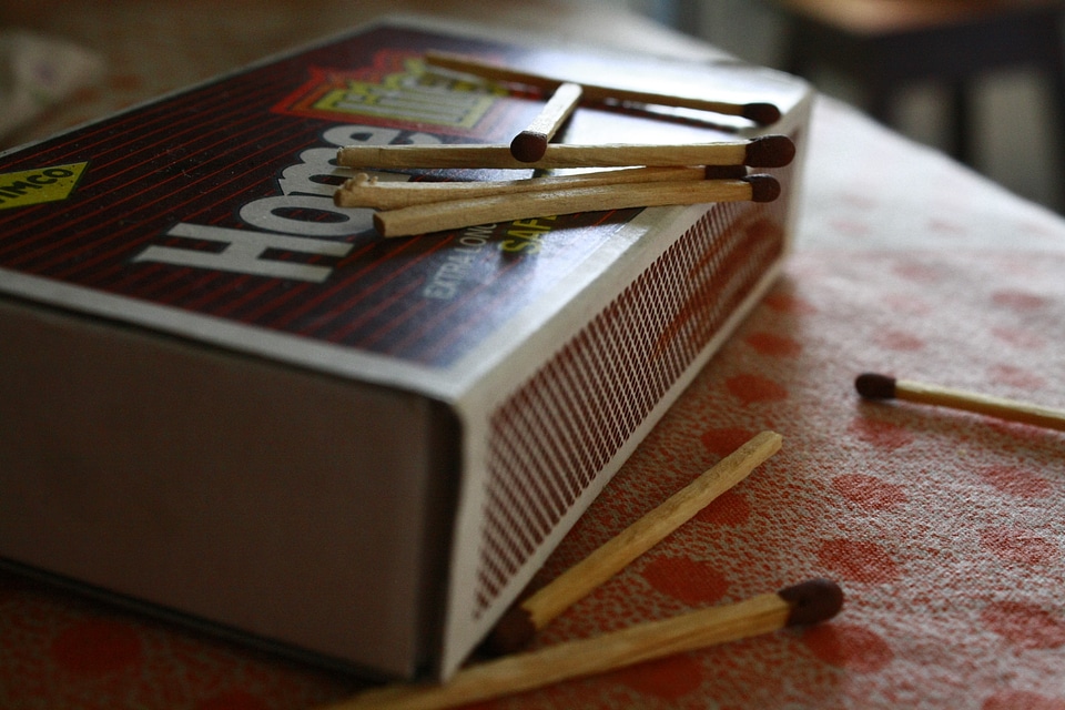 Matchsticks Matchbox Big