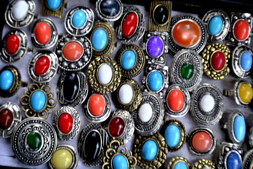 Stones Flea Market