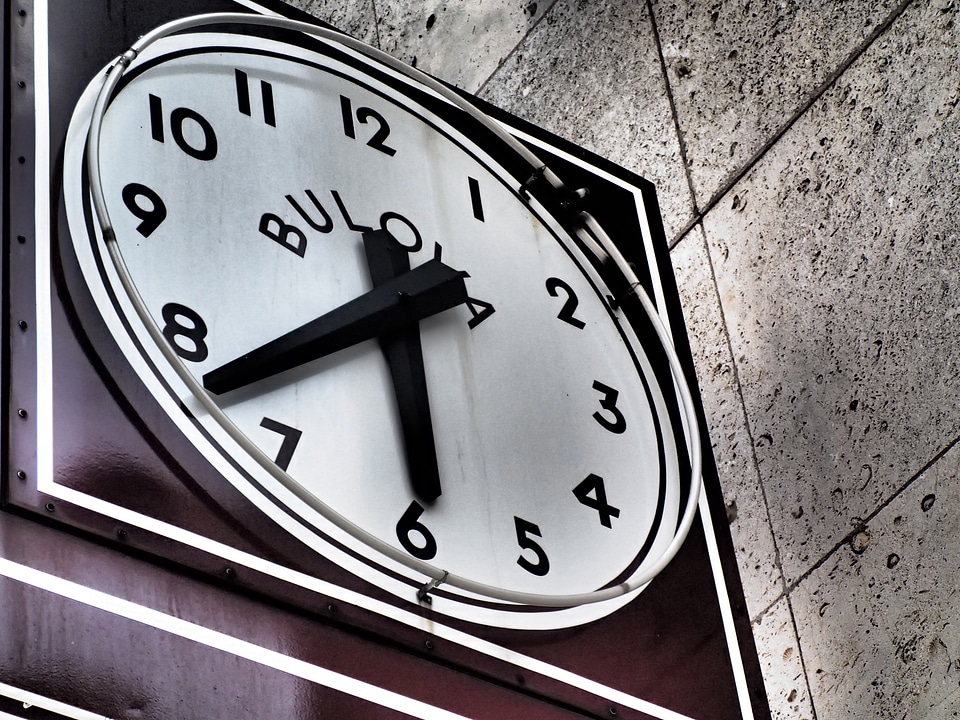 Hour deadline timer