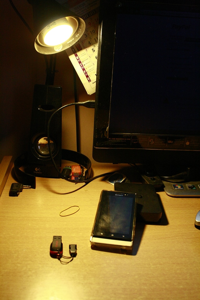 Workstation Desk Monitor Phones