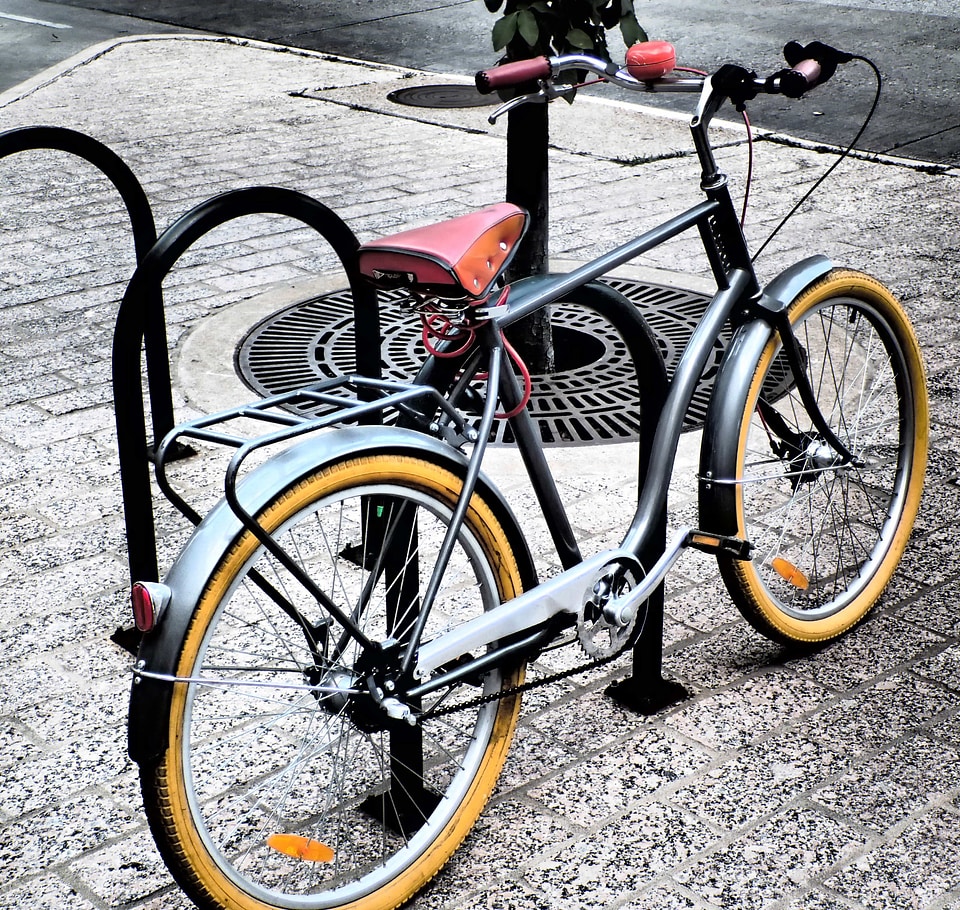 Cycle sport biking