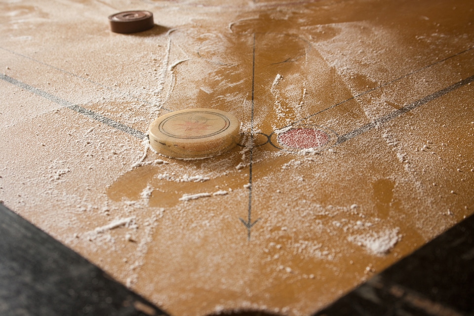 Powdered Carrom Board