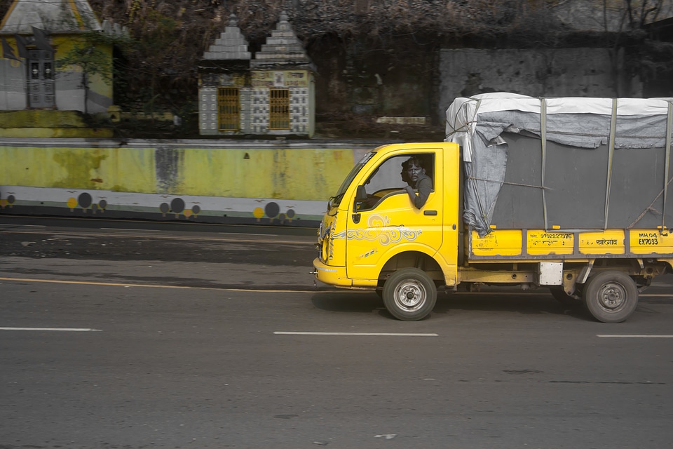 Tempo Mumbai photo