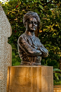 Swami Vivekananda Indian Statue