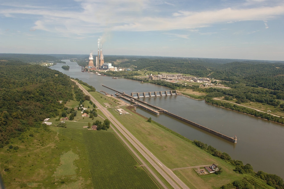 Aerial view of bridge and Beaver Valley Power Station