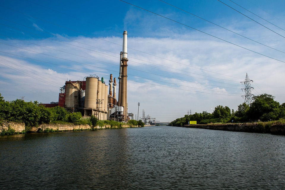 Heavy industry on the Chicago Sanitary and Ship Canal