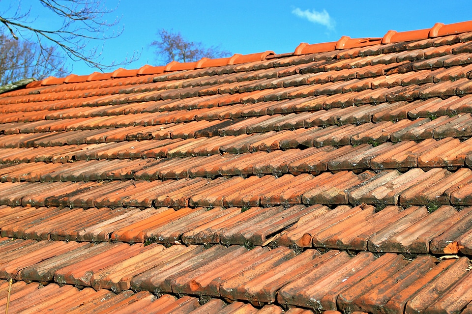 Brick roofing weather