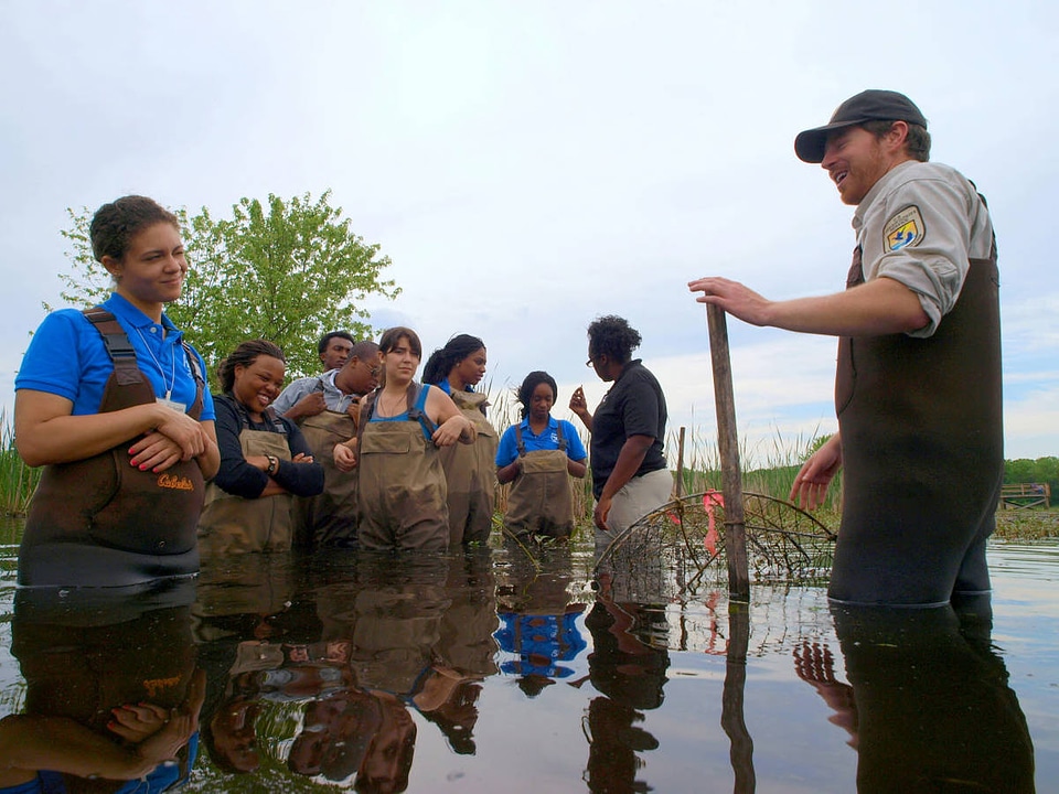 USFWS employees and interns working in the field