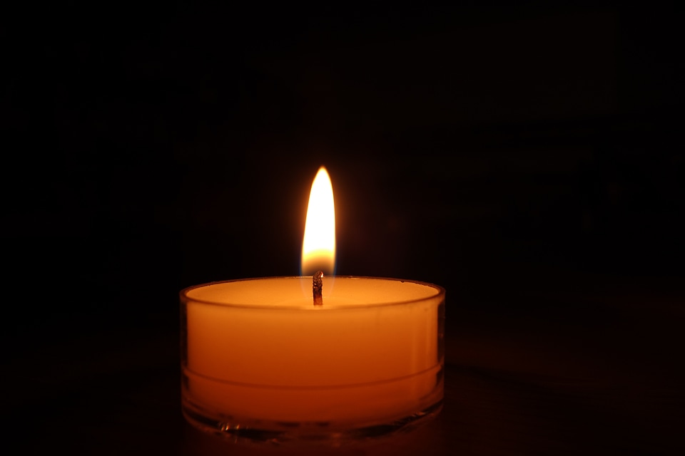 Wax candlestick wick