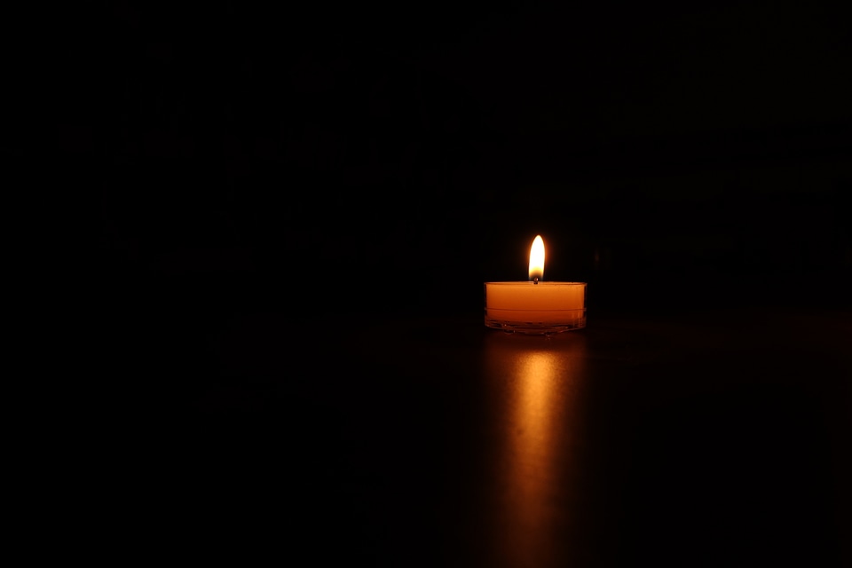 Wax candlestick wick
