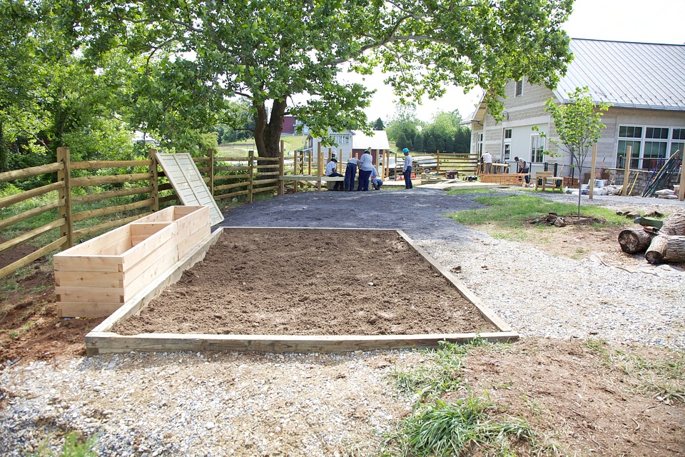 Construction of outdoor classroom-1