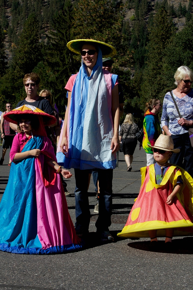 Costume parade-3