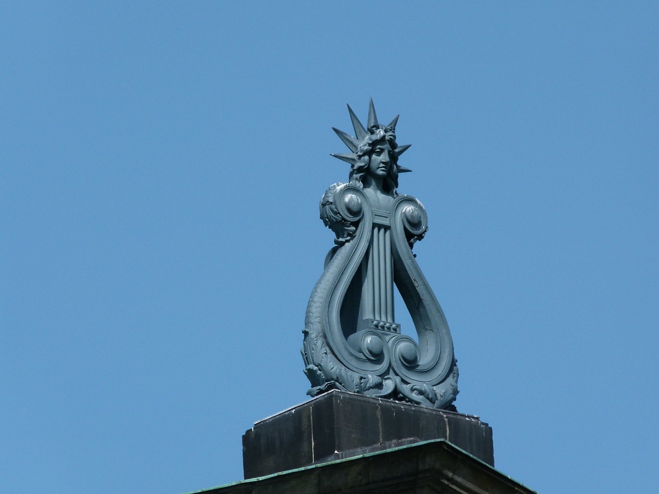 Dresden roof semper opera house photo