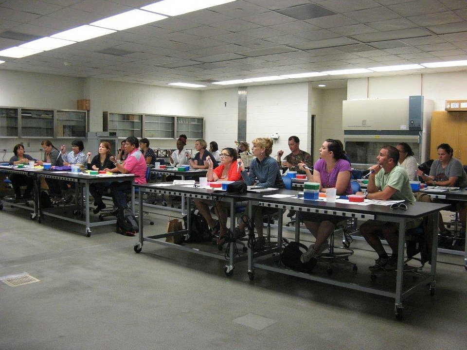 San Diego Zoo Institute for Conservation Research in the Science laboratory-1