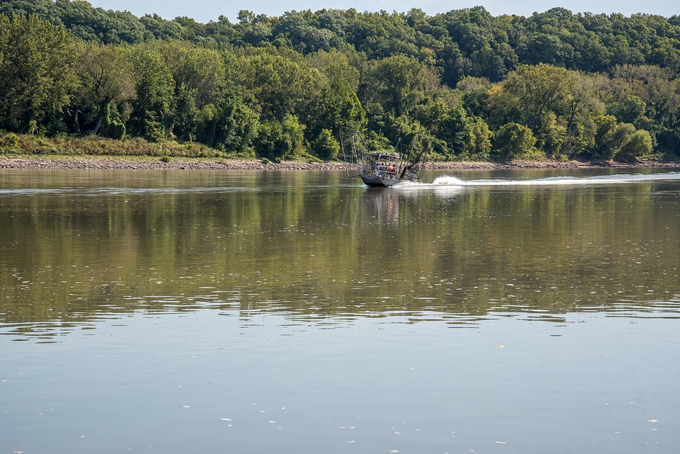 U.S. Fish and Wildlife Service boat, The Magna Carpa-1