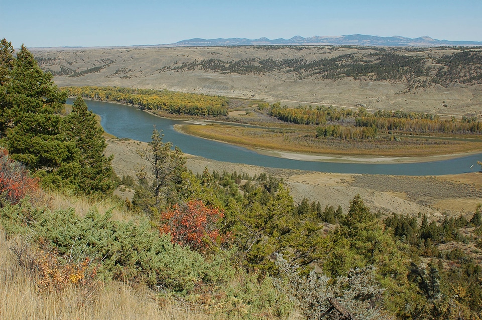 Fall scenic in the Missouri River Valley