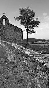 Horizon black and white puycelsi