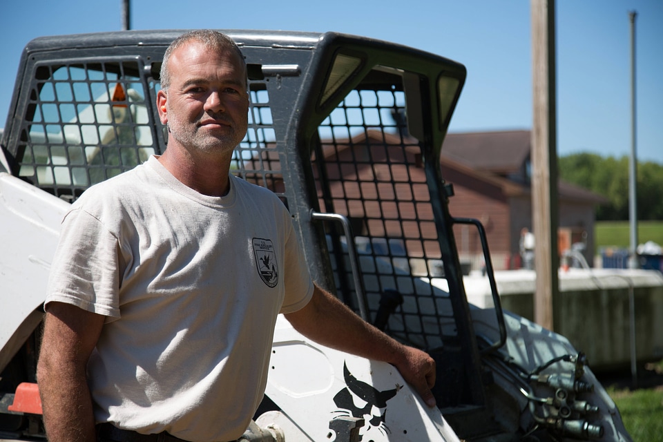 Skid steer operator-2