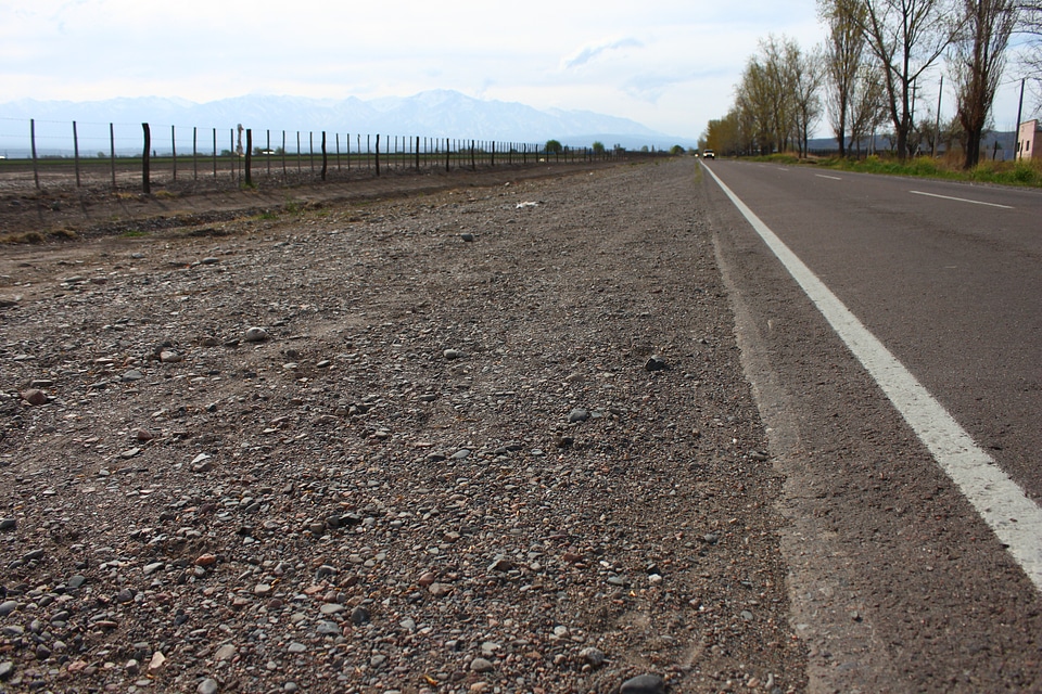 Street road shore