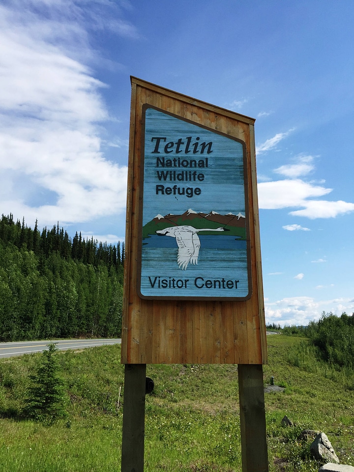 Tetlin visitor center sign