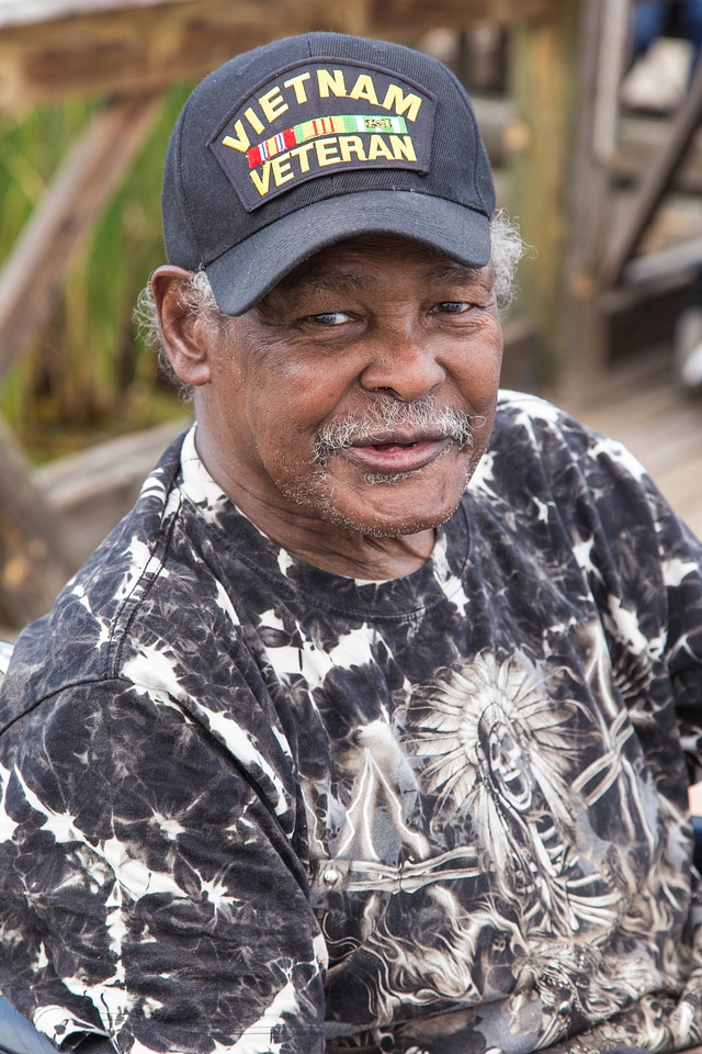 Veterans go fishing-2
