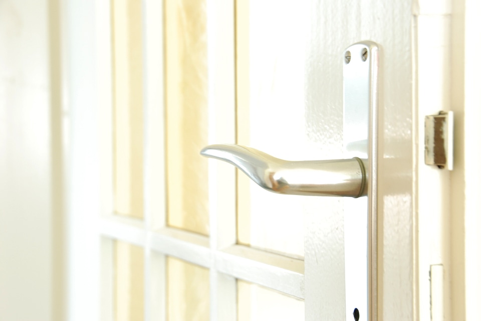 Open welcome door handle
