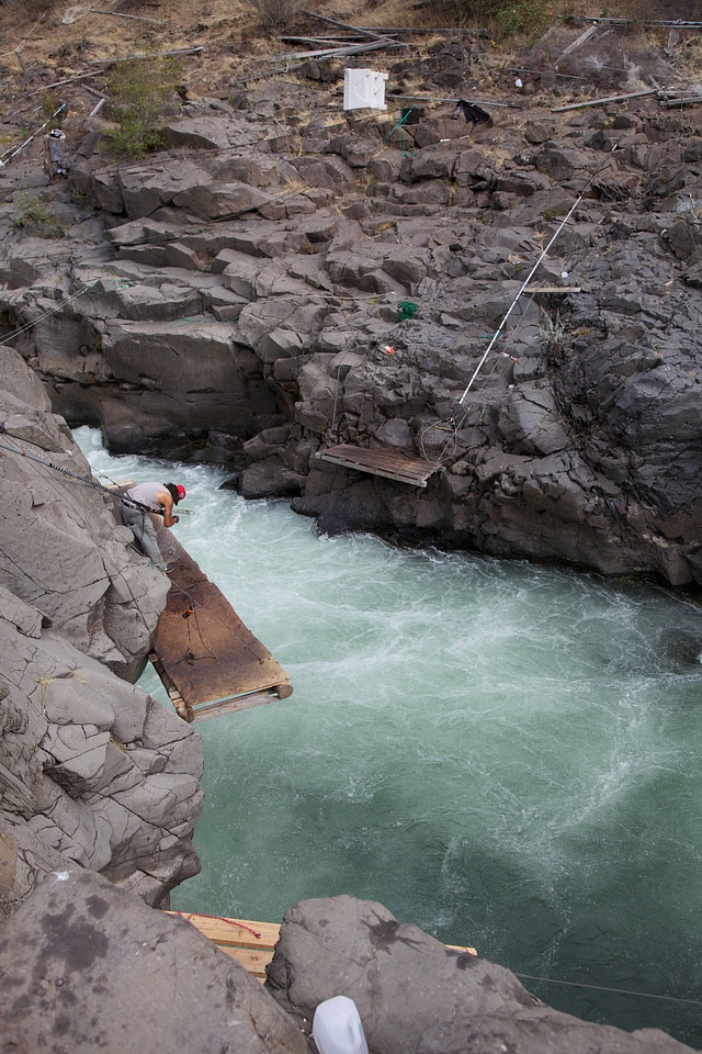 Salmon fishing in the Klickitat River-2