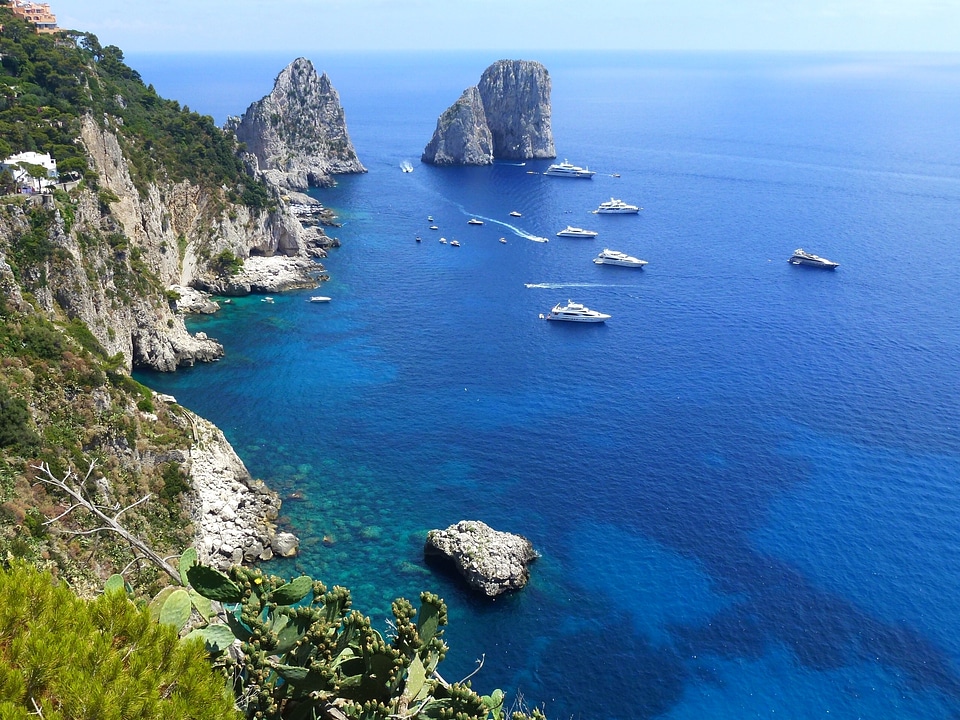 Capri marine cliffs