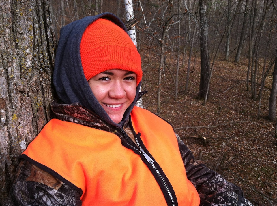 Youth deer hunter in treestand-2