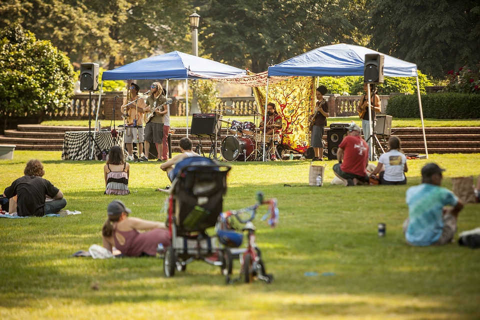 Roots, Rivers and Reggae festival in Palisades Park