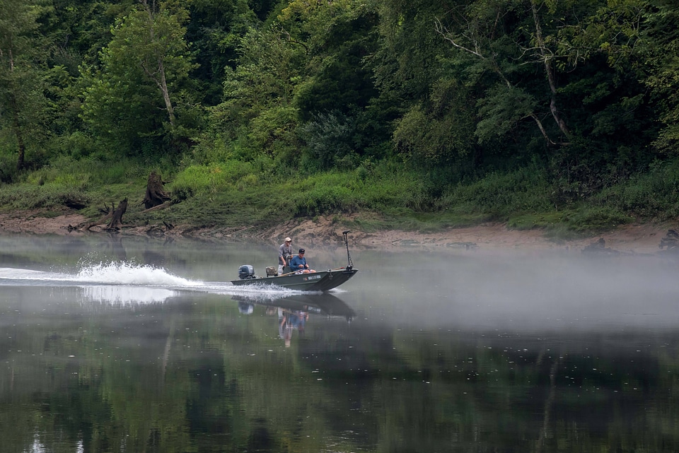 People fishing on the Cumberland River Tailwater-1