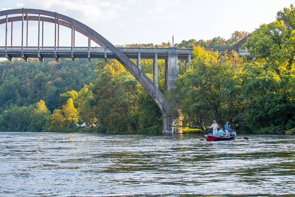 Group fly fishing from drift boat on White River-2