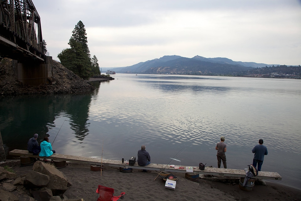 Public access fishing area