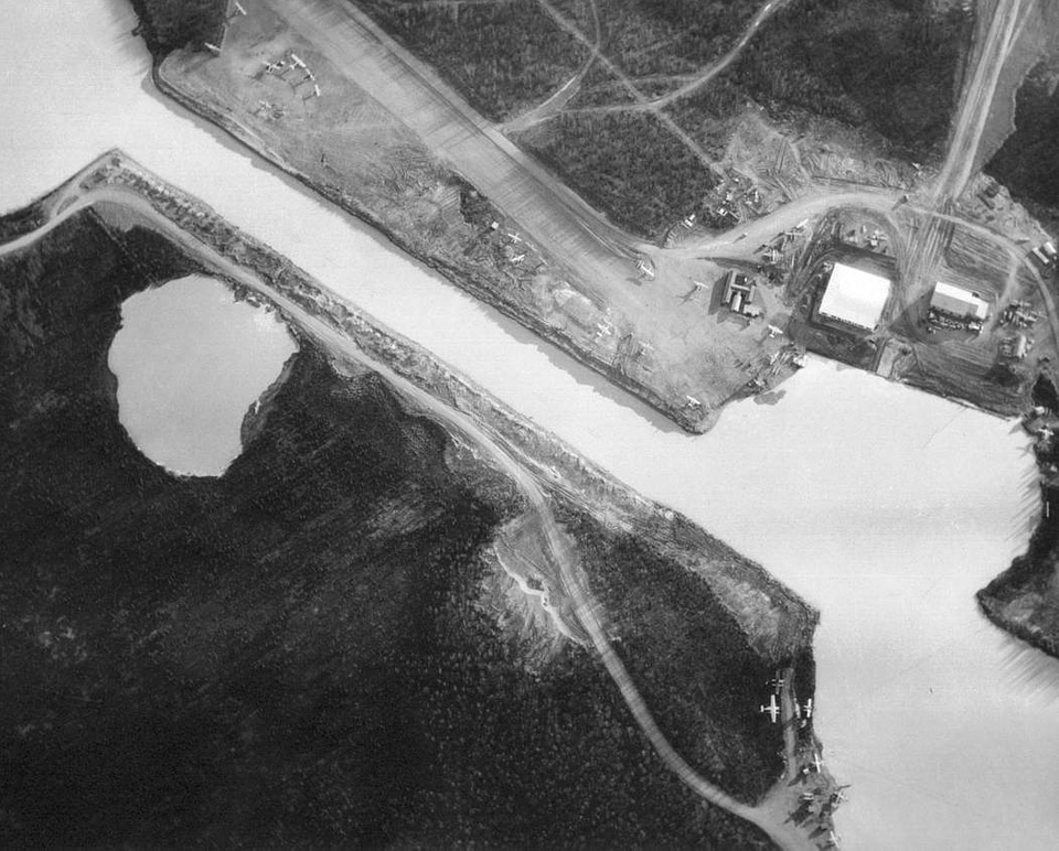 Hangar - Lake Hood, Anchorage