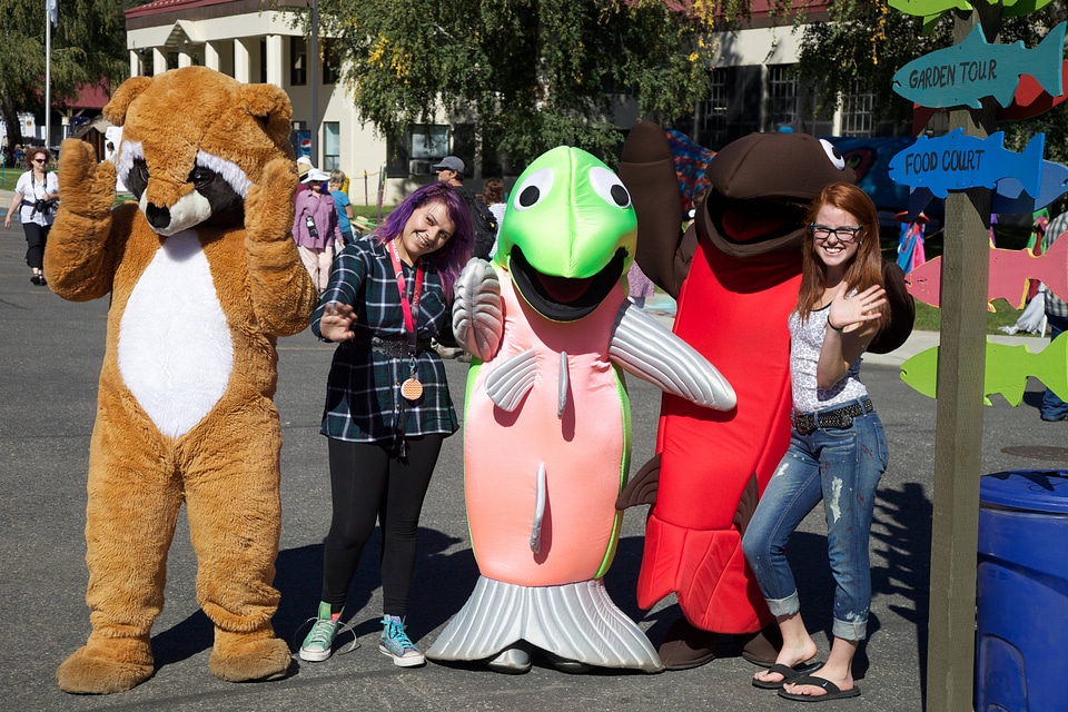 Costume parade-1