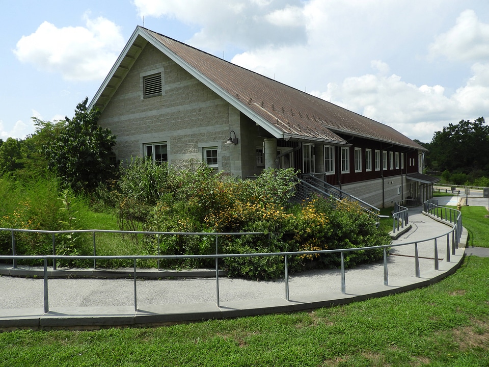 Exterior view of the FWS Conservation Library-1