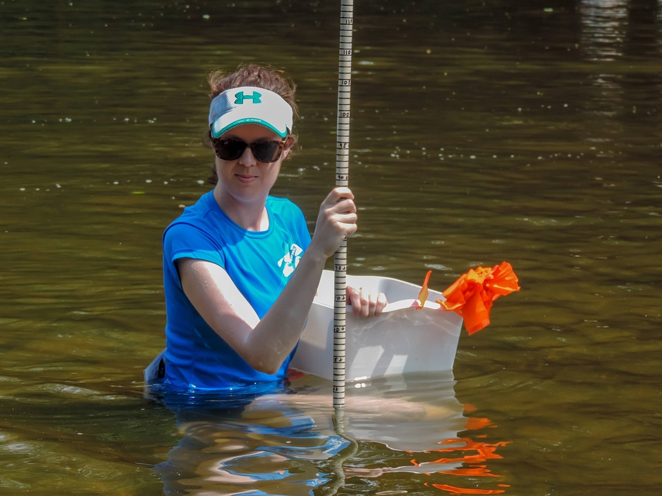 Student surveying freshwater mussels-2