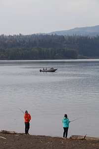 Anglers on the Columbia River