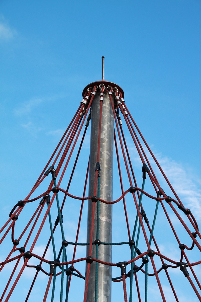 Metal iron strive