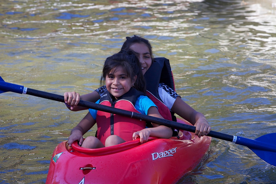 Children kayaking-3
