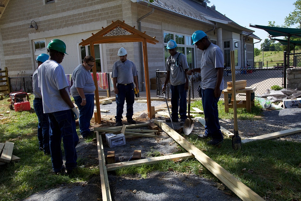 Construction of outdoor classroom-1