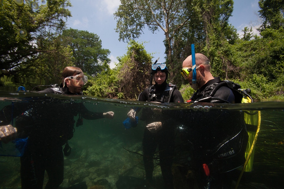 FWS divers after a dive in the San Marcos River
