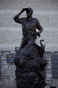 Memorial statue at National Conservation Training Center-1