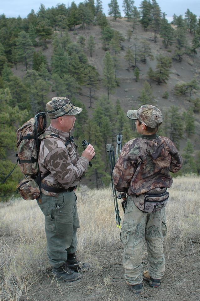 Hunting at the refuge-1
