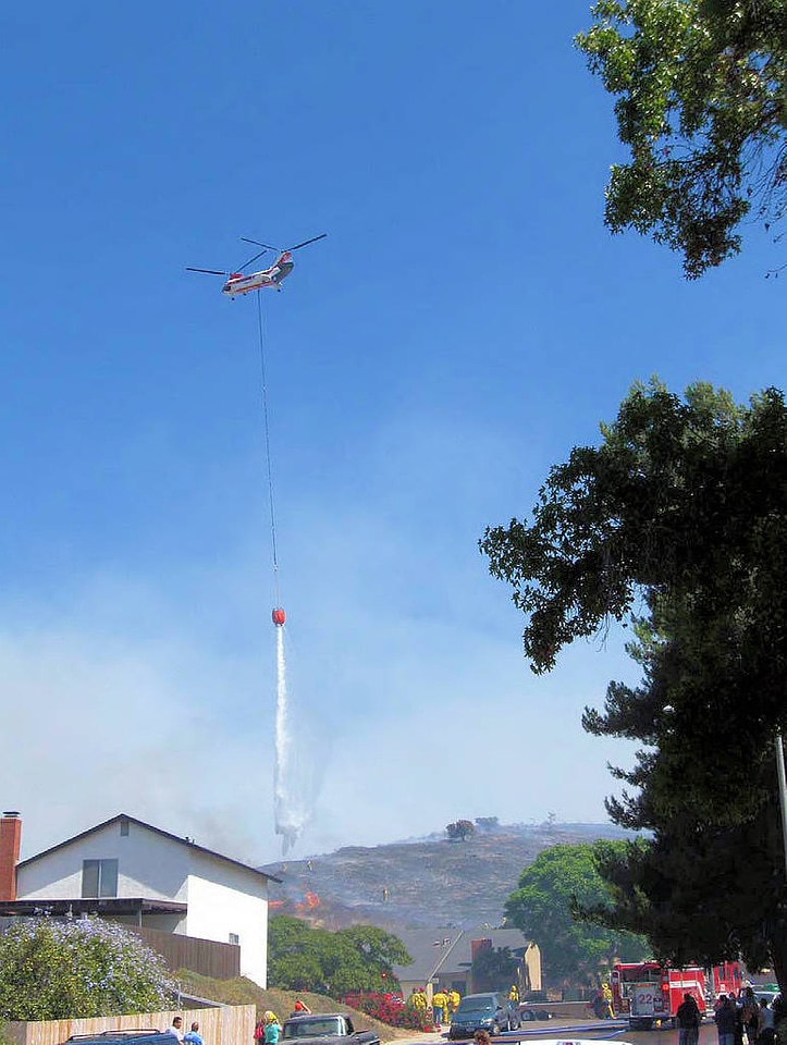 Helicopter water drop on Jamacha fire