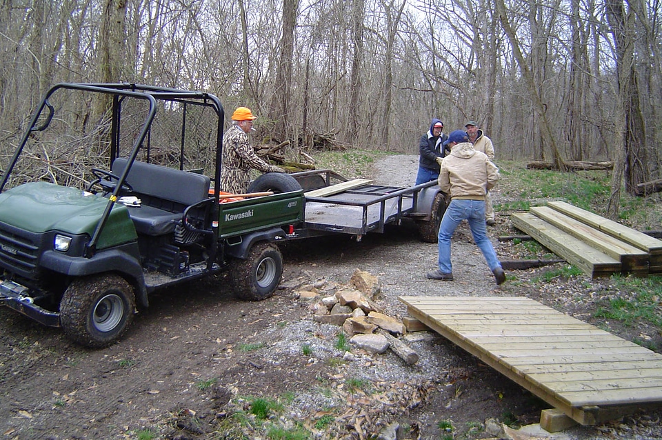 Assembling the wooden pedestrian bridge