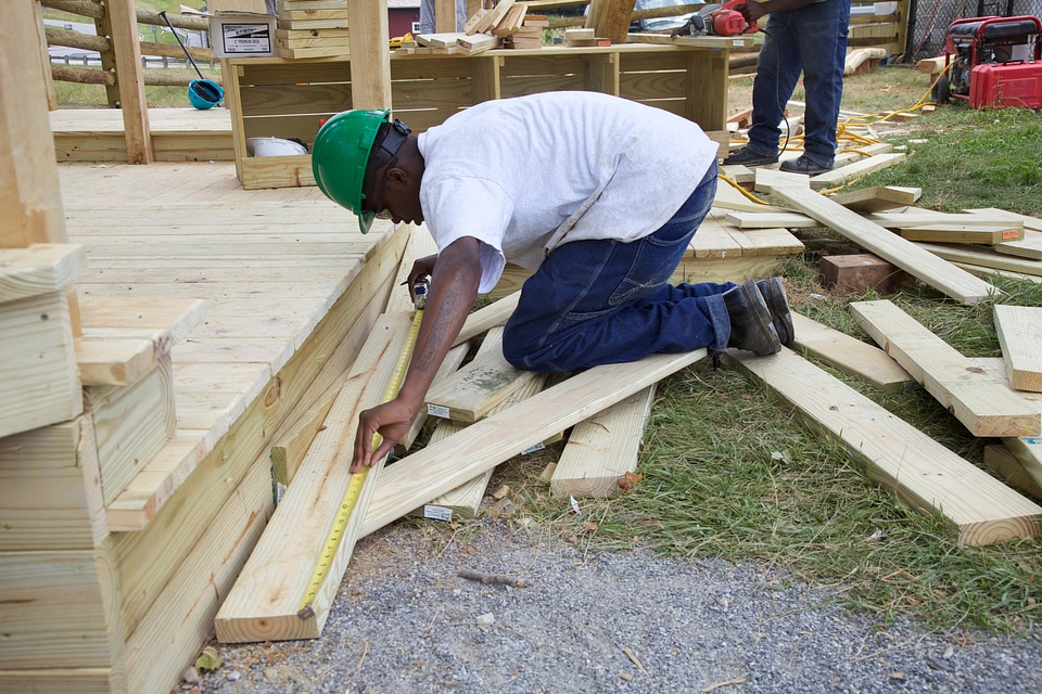 Construction of outdoor classroom-1