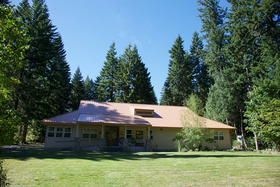 Lower Columbia River Fish Health Center building