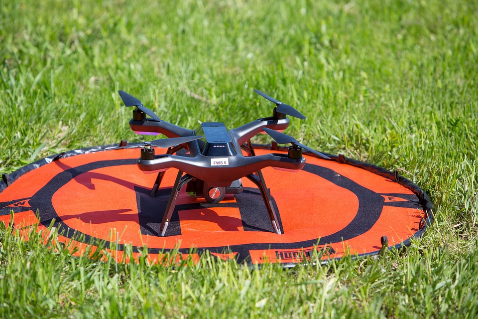 Students learn how to operate Unmanned Aircraft Systems -5