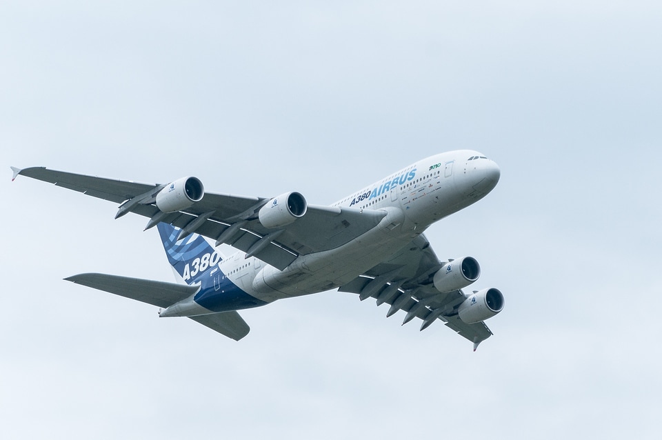 A380 flying flight